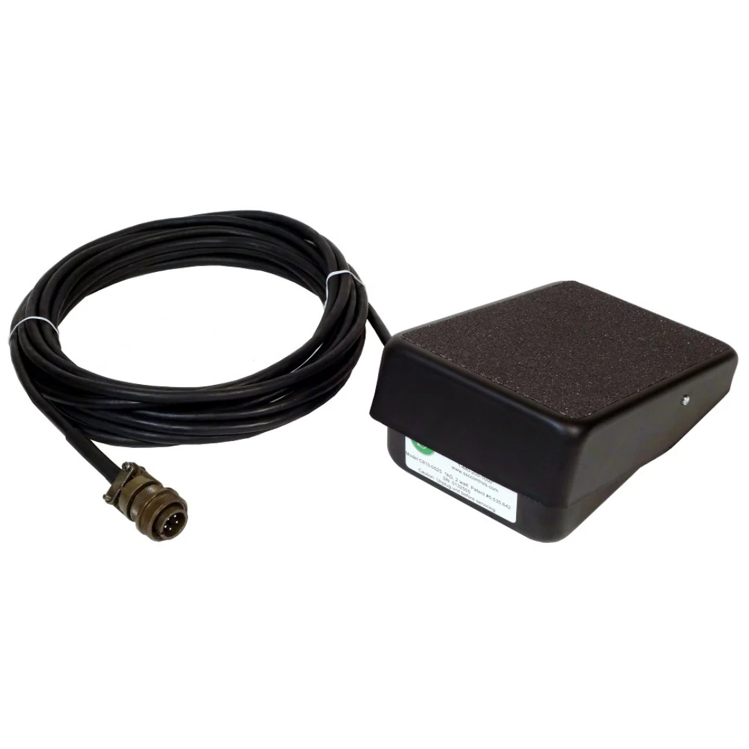 Will this fit older model miller syncrowave 250 with the small 5 pin connector?